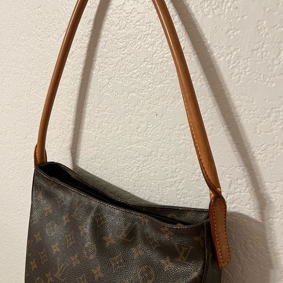 EUC Authentic LV Looping GM - Picture 11 of 12